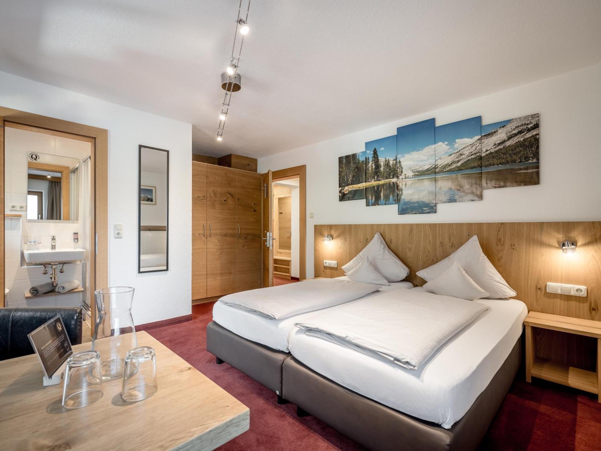 Quality Hosts Arlberg - Haus Pepi Eiter Sankt Anton am Arlberg Exterior foto